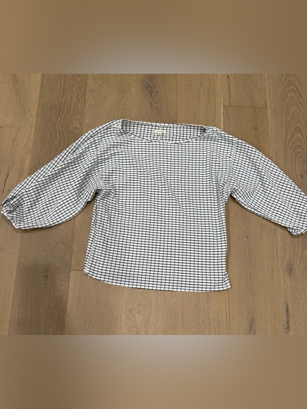 Checked Puff-Sleeve Women's Blouse- White/Black